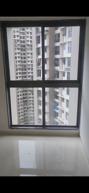 2 BHK Apartment For Sale in Runwal Eirene, Balkum Pada