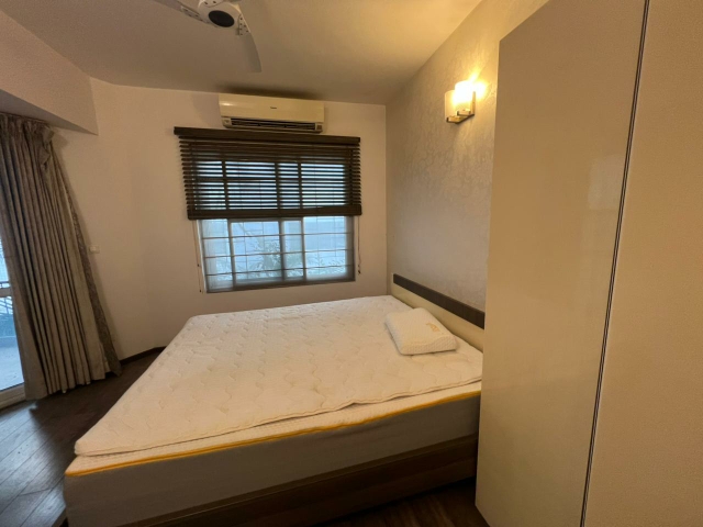 4 BHK + Pooja Room,Study Room,Extra Room Villa For Sale in I Am Selling Indipendent 