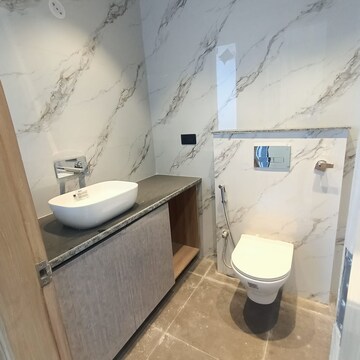 Bathroom in 1 BHK Builder Floor at Sector 45 – for Rent