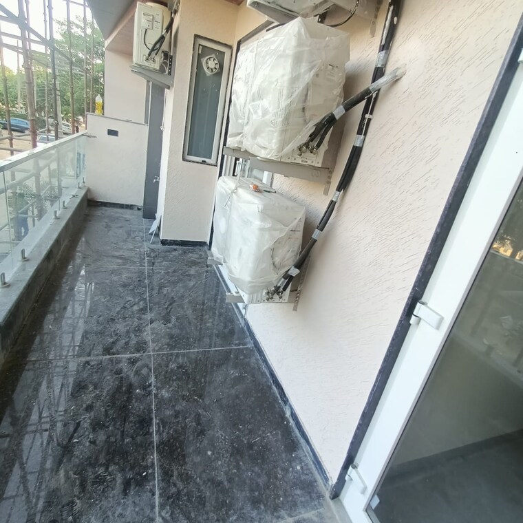 Balcony, sector 45 1 Bedroom 715 Sq.Ft. Builder Floor In Sector 45 Gurgaon 9139899