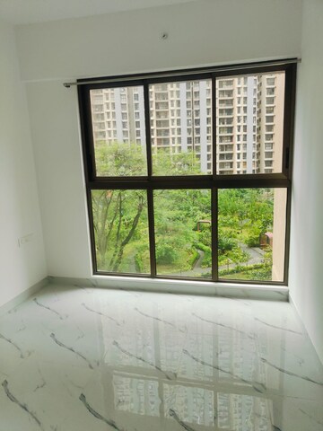 Room in 2 BHK Apartment at Raymond Ten X Vibes, J K Gram – for Sale