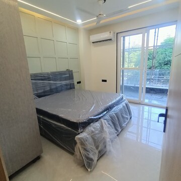 Living Room in 1 BHK Builder Floor at Sector 45 – for Rent