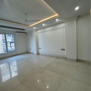 Room in 4 BHK Builder Floor at New Rajinder Nagar – for Sale
