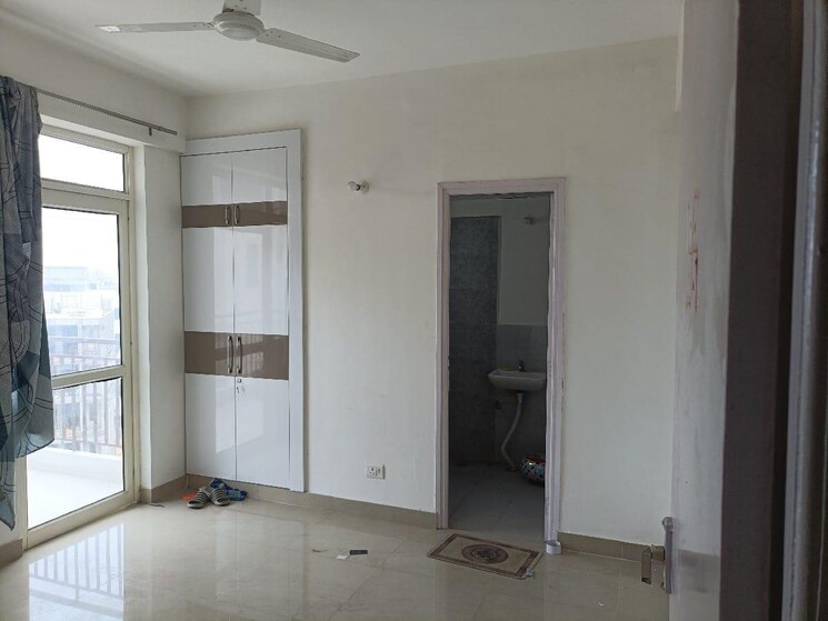 Room, suncity-avenue-76 2 Bedroom 682 Sq.Ft. Apartment In Sector 76 Gurgaon 9139996