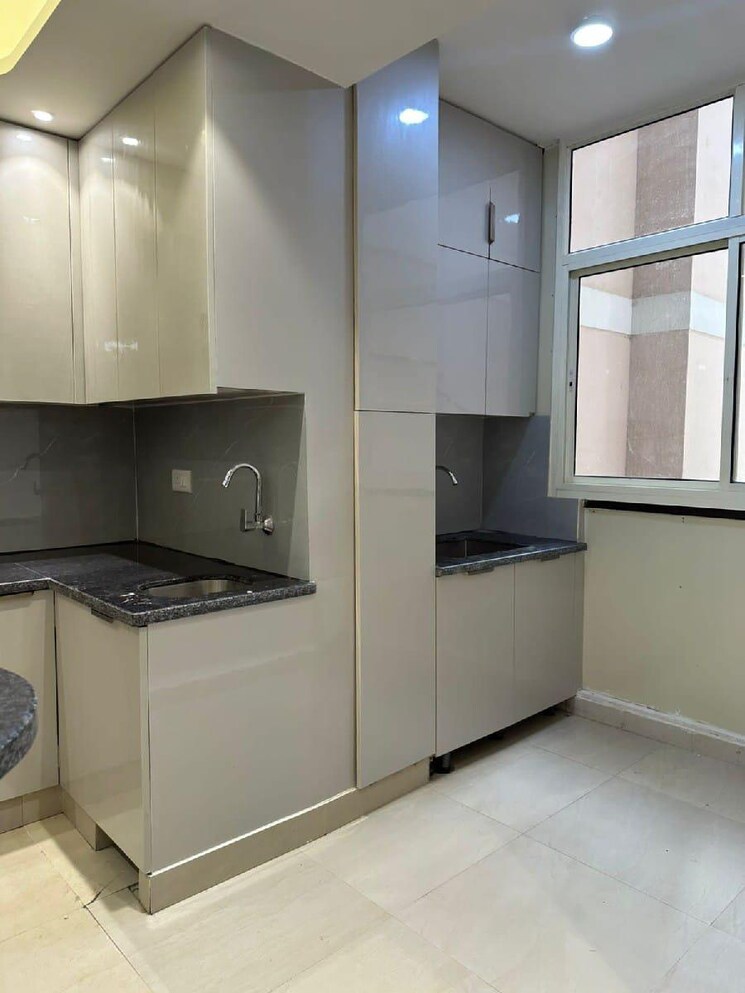 Kitchen, suncity-avenue-76 2 Bedroom 682 Sq.Ft. Apartment In Sector 76 Gurgaon 9139996