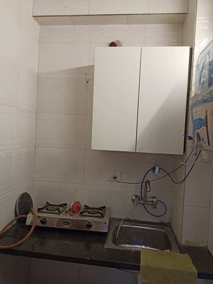 Kitchen, pragya-kunj-apartments 3 Bedroom 2300 Sq.Ft. Apartment In Greater Kailash I Delhi 9139974