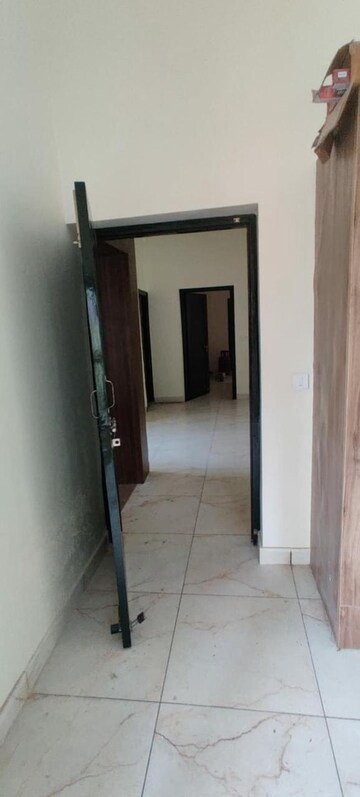  Office Space For Rent in Canal Road