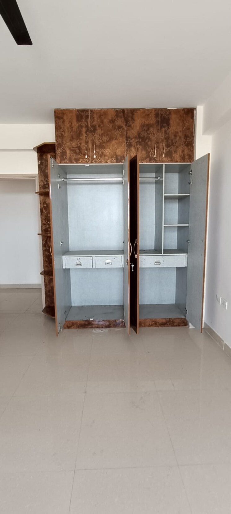 Room, pareena-the-elite-residences 3 Bedroom 2473 Sq.Ft. Apartment In Sector 99 Gurgaon 9140061