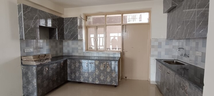 Kitchen, pareena-the-elite-residences 3 Bedroom 2473 Sq.Ft. Apartment In Sector 99 Gurgaon 9140061