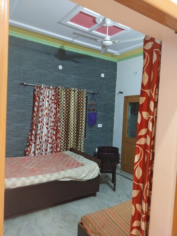 Bedroom in 2 BHK Independent House at Sahastradhara Road – for Rent