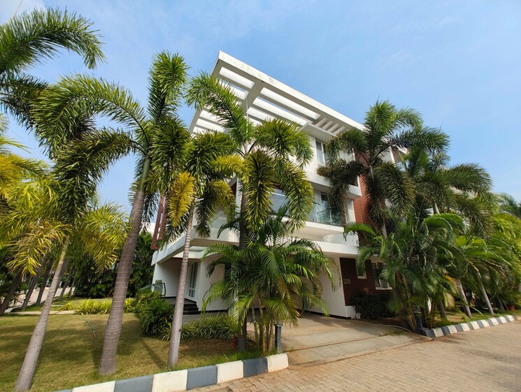 Garden, kanathur 4 Bedroom 4896 Sq.Ft. Villa In Kanathur Chennai 9140068