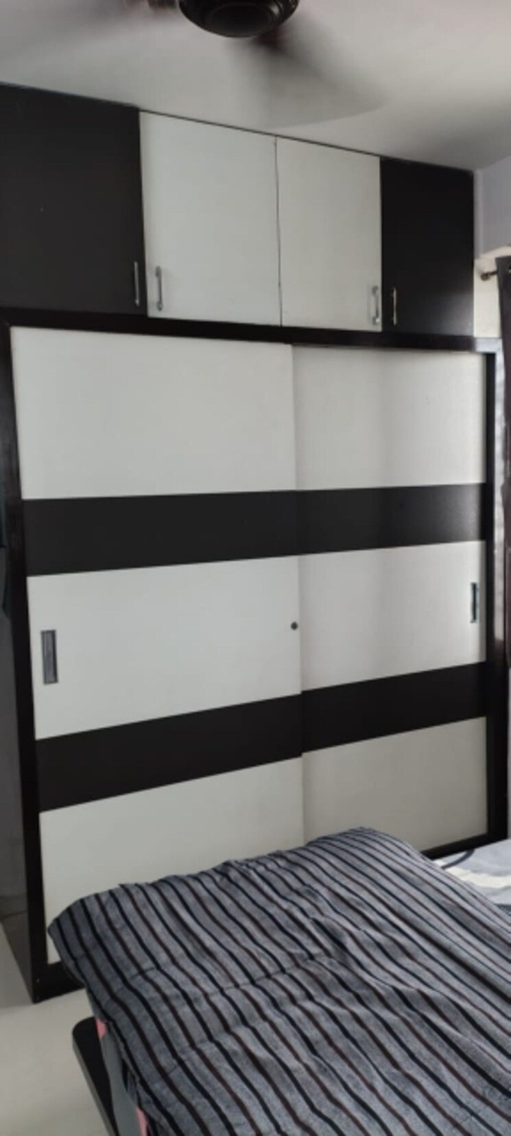 Room, chandkheda 2 Bedroom 1080 Sq.Ft. Apartment In Chandkheda Ahmedabad 9140024