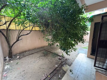 Balcony in 4 BHK Builder Floor at Palam Vihar – for Rent