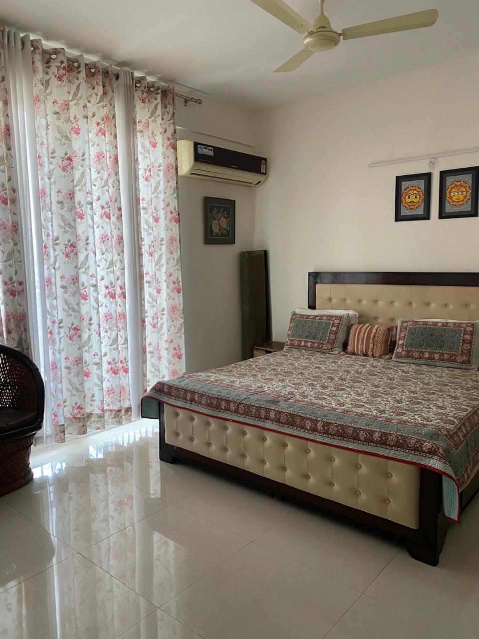 3.5 BHK + Servant Room 1849 Sq.Ft. Apartment in Ambika Florence Park