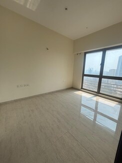 2 BHK + Extra Room Apartment For Sale in Pranik Garden