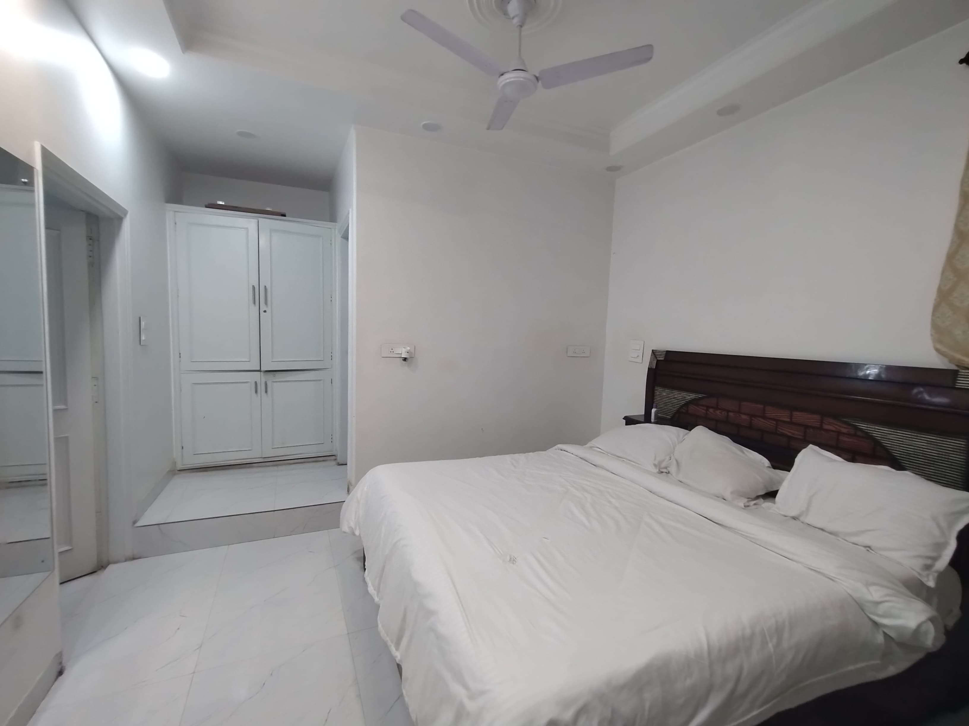 3 BHK + Servant Room 1983 Sq.Ft. Apartment in DLF Park Place