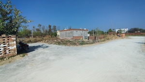  Plot – Exterior View View at Babatpur - for Sale