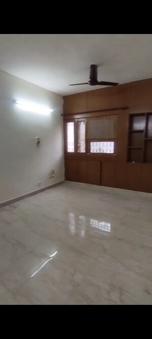3.5 BHK Apartment For Sale in Vasant Kunj