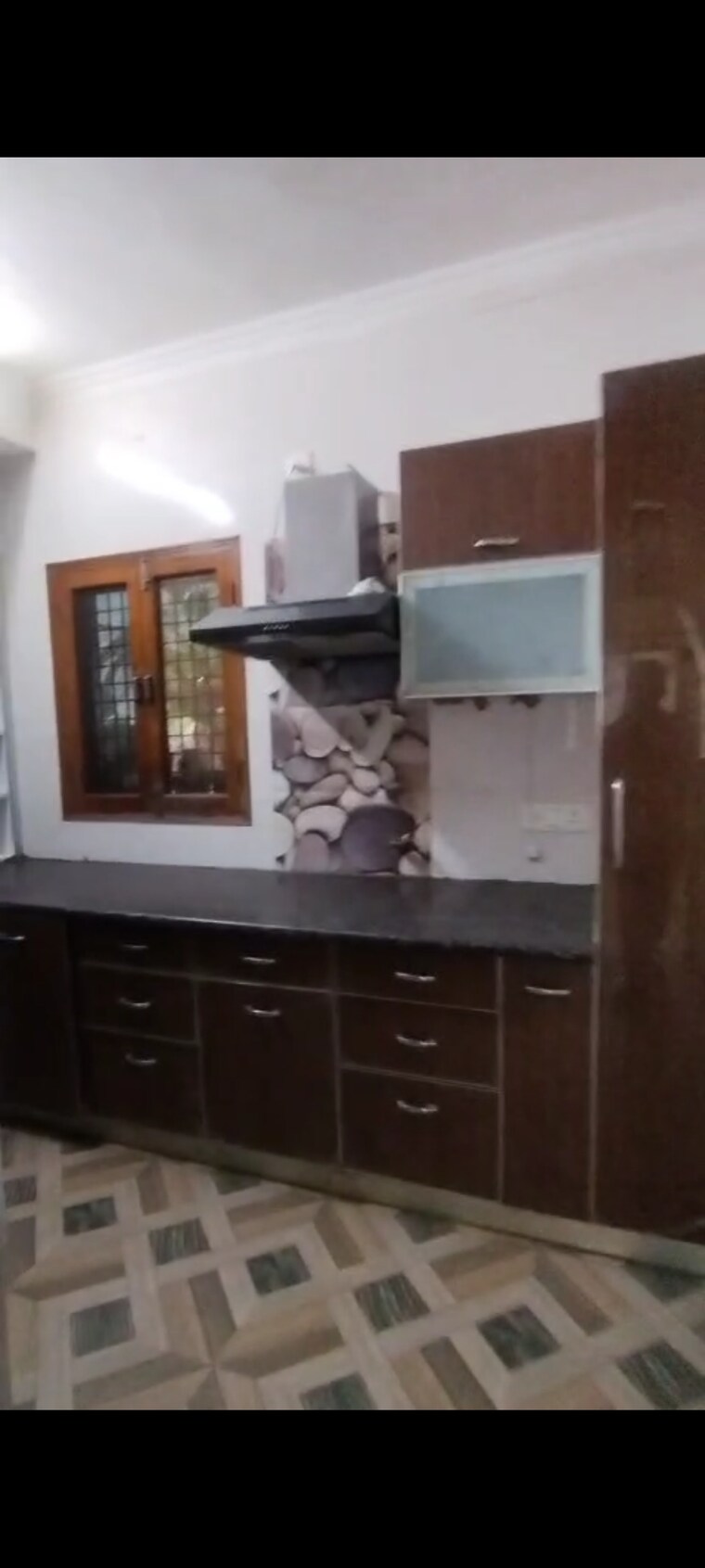 Kitchen, vasant kunj 3.5 Bedroom 1400 Sq.Ft. Apartment In Vasant Kunj Delhi 9140350