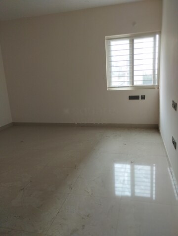 Room in 3.5 BHK Apartment at SMR Vinay Iconia Hyderabad, Kondapur – for Sale