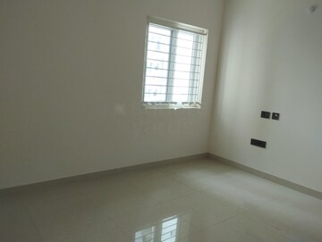 Room in 3.5 BHK Apartment at SMR Vinay Iconia Hyderabad, Kondapur – for Sale