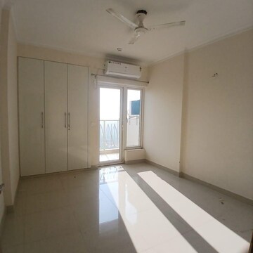 Bedroom in 3 BHK Apartment at Pareena Micasa, Nurpur Jharsa – for Rent