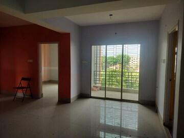 Room in 3 BHK Apartment at Narendrapur – for Sale