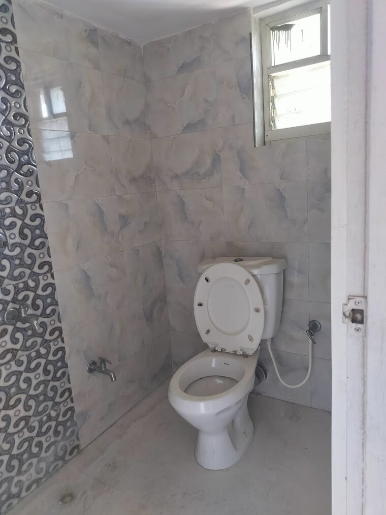 Bathroom, narendrapur 3 Bedroom 1515 Sq.Ft. Apartment In Narendrapur Kolkata 9140359