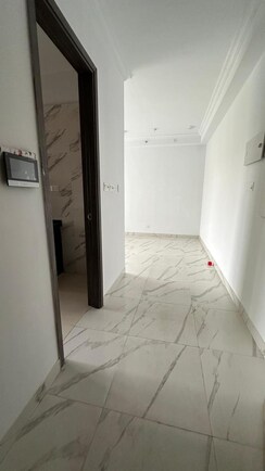 2 BHK Apartment For Sale in Raymond Ten X Vibes