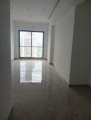 Room in 3 BHK Apartment at Jivan Prakash Apartment, Matunga West – for Sale