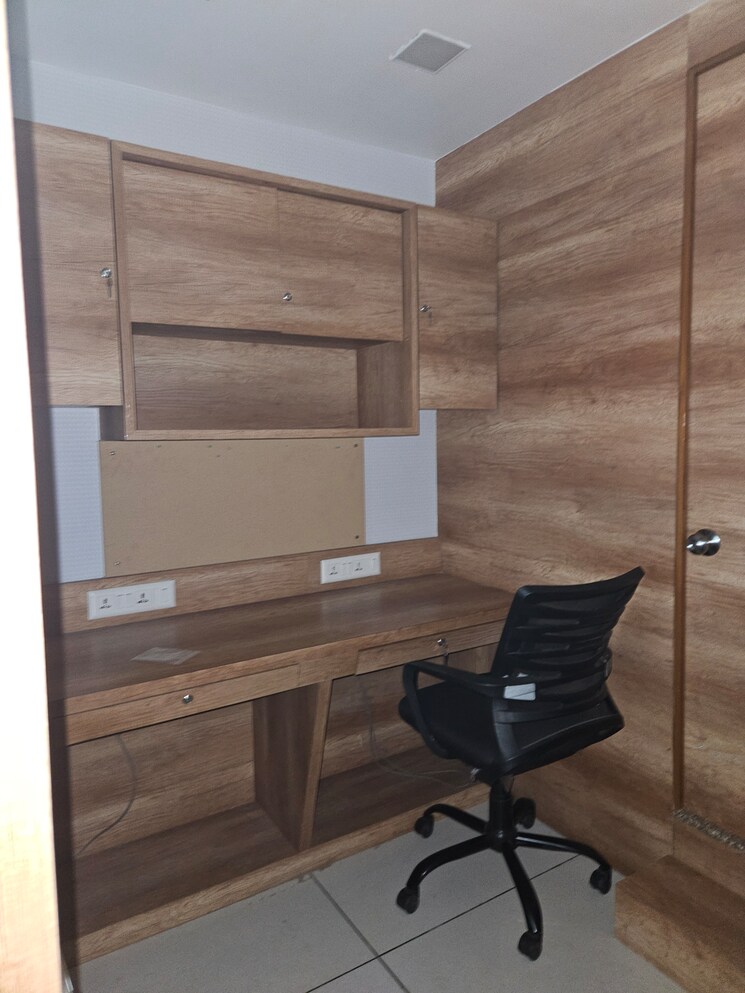 undefined, vastrapur Commercial Office Space 1256 Sq.Ft. In Vastrapur Ahmedabad 9140416