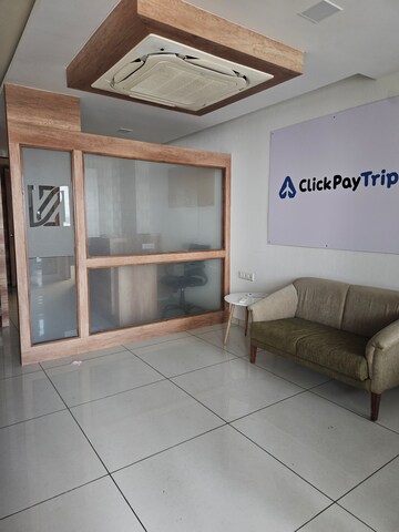 Furnished Amenities in  Office Space at Vastrapur – for Rent