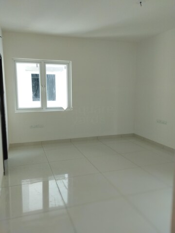 Room in 4 BHK Apartment at Aparna Sarovar Zicon, Nallagandla – for Sale