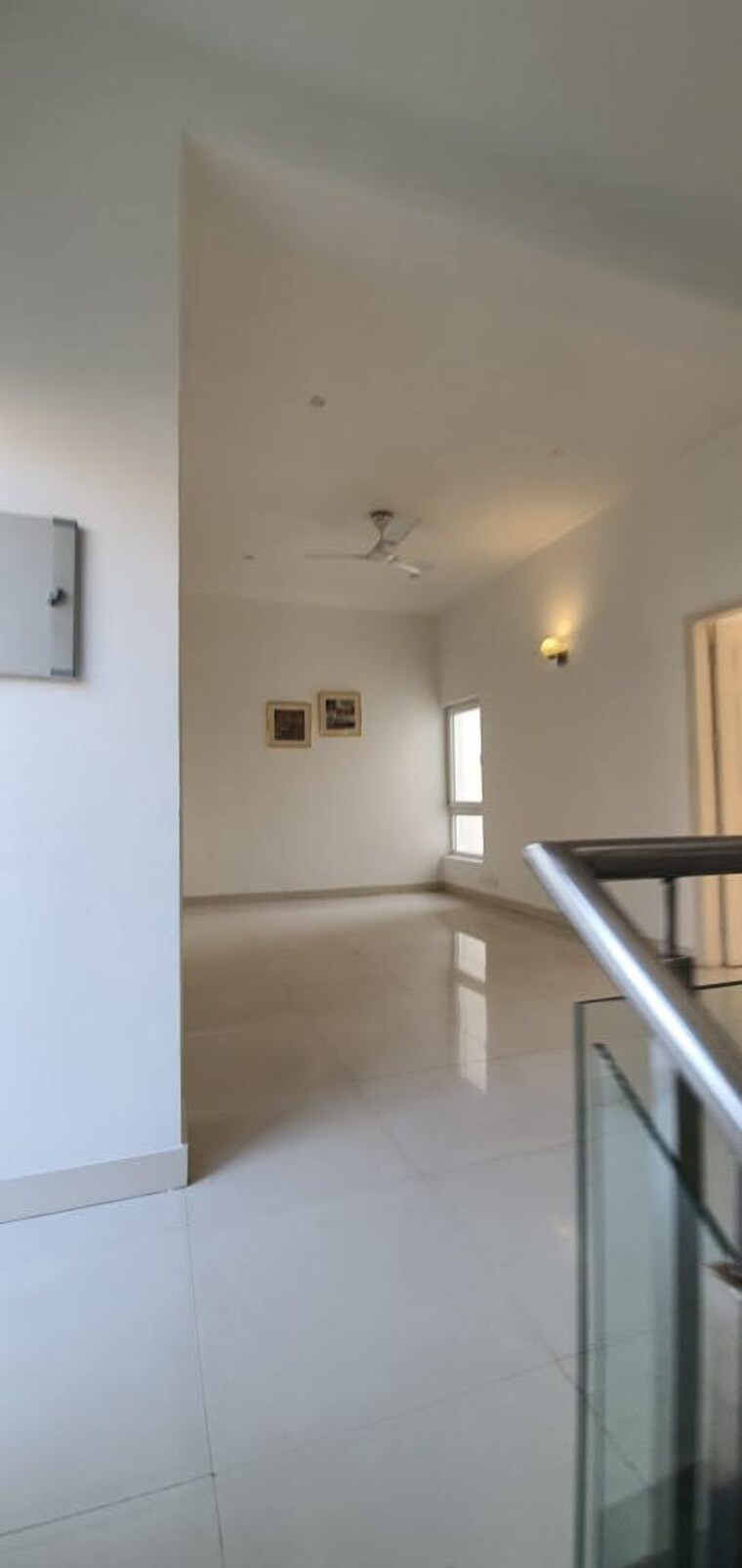 Lobby, paramount-golfforeste 4 Bedroom 3008 Sq.Ft. Villa In Zeta I Greater Noida Greater Noida 9140407