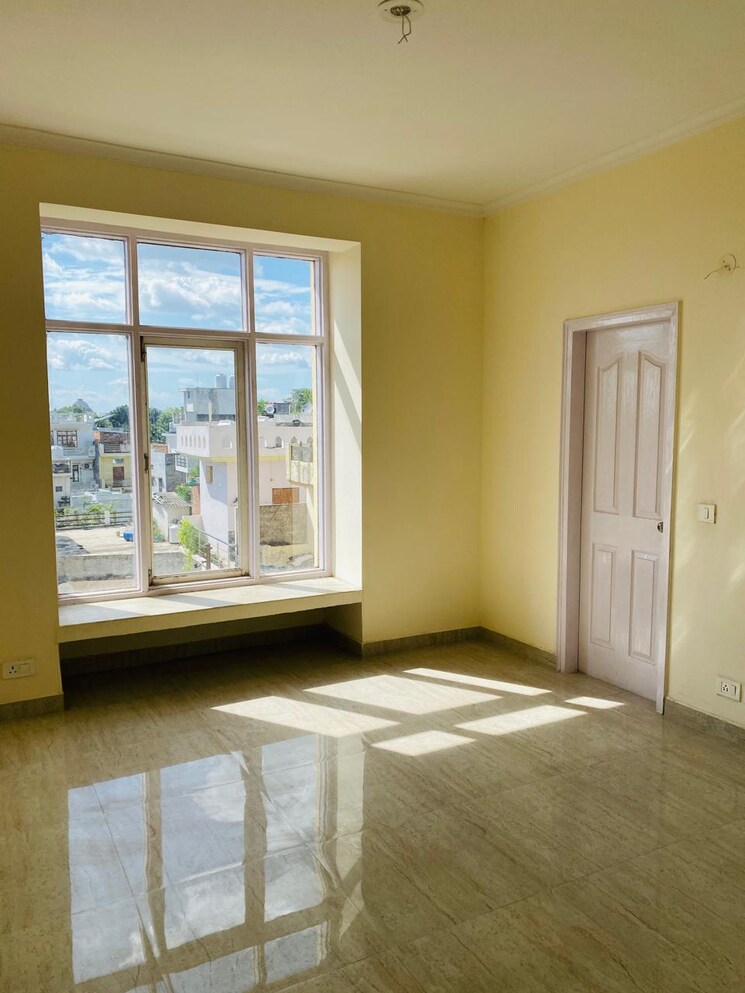 Room, radhey-krishna-casa-green-exotica 2 Bedroom 639 Sq.Ft. Apartment In Vrindavan Yojna Lucknow 9140431