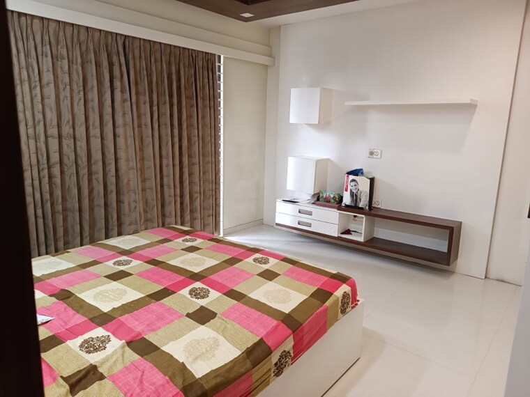 Bedroom, sangath-posh 3 Bedroom 1400 Sq.Ft. Apartment In Chandkheda Ahmedabad 9140520