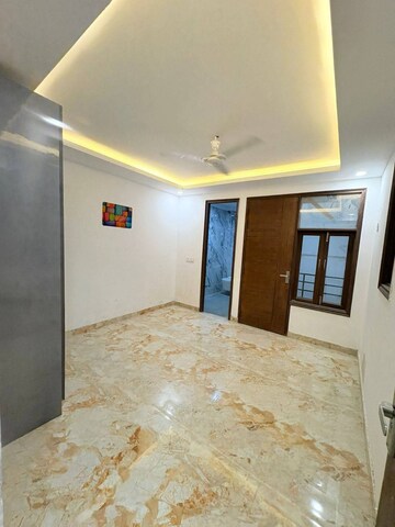 Room in 1 BHK Apartment at Saket – for Rent