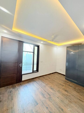 Room in 1 BHK Apartment at Saket – for Rent