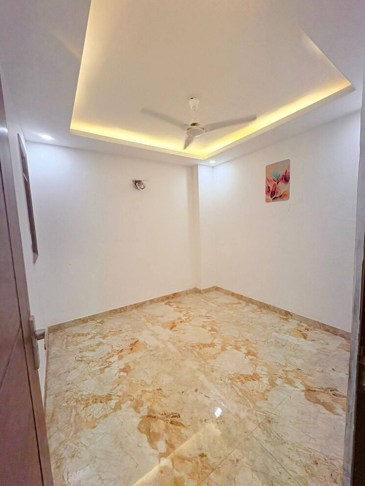Room, saket 1 Bedroom 700 Sq.Ft. Apartment In Saket Delhi 9140470