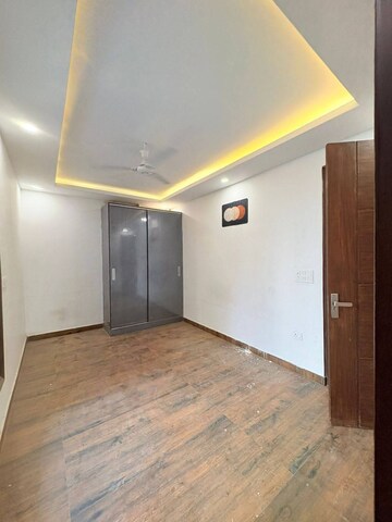 Room in 1 BHK Apartment at Saket – for Rent