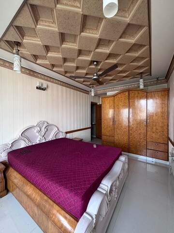 Bedroom in 2 BHK Apartment at Sagar Kanya, Andheri West – for Rent