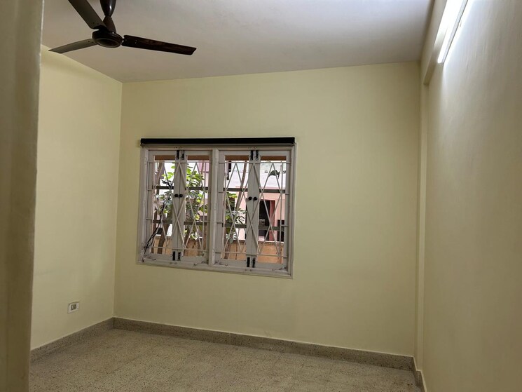 Room, benson town 3 Bedroom 1500 Sq.Ft. Independent House In Benson Town Bangalore 9140555