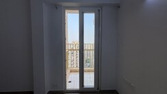 2 BHK Apartment For Sale in Gaur City 2 - 12th Avenue