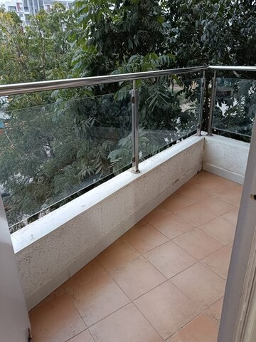 Balcony in Studio Apartment at Veerabhadra Nagar – for Rent