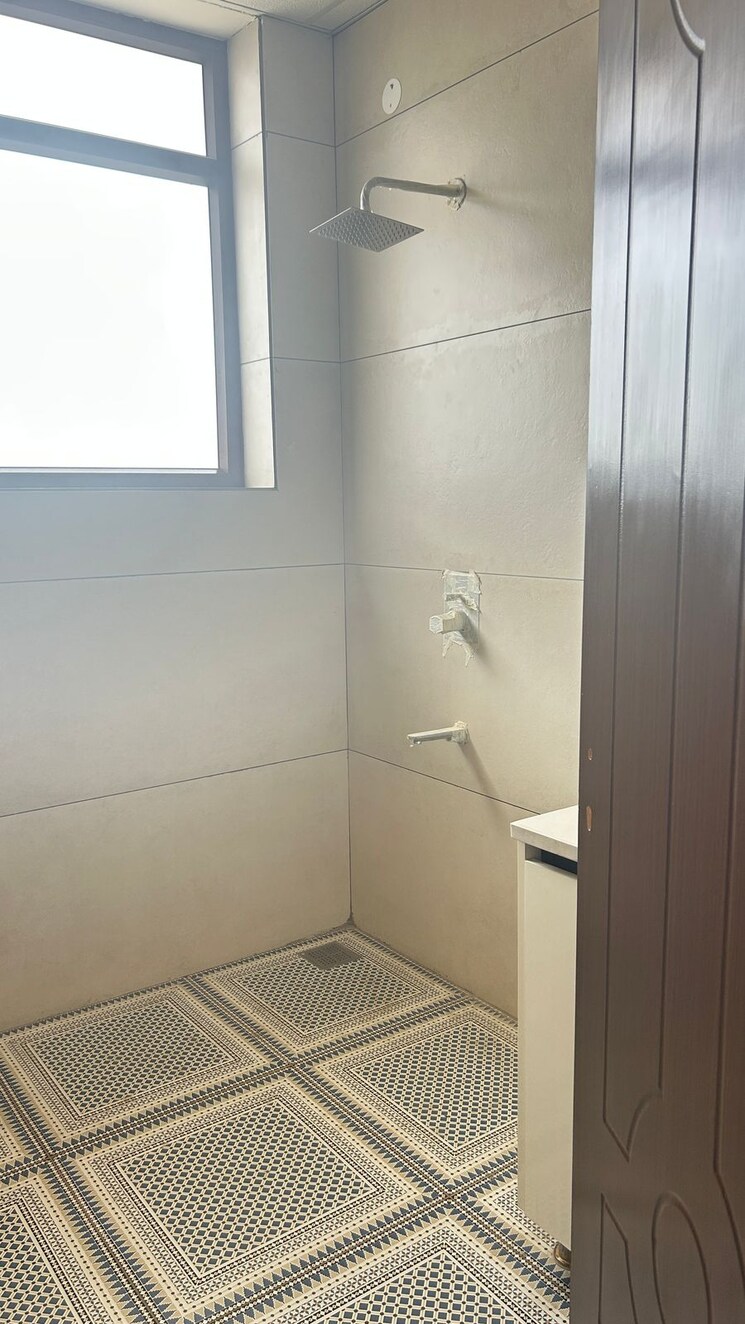 Bathroom, aerocity 4 Bedroom 150 Sq.Ft. Villa In Aerocity Mohali 9140607