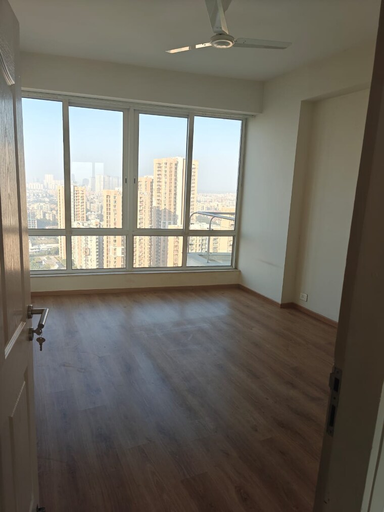 Room, the-legend-one 3 Bedroom 263 Sq.Ft. Builder Floor In Sector 57 Gurgaon 9140660