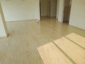Room in 3 BHK Builder Floor at The Legend One, Sector 57 – for Sale