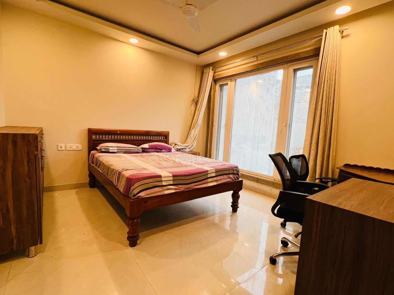 3 BHK Apartment For Rent in Vasant Kunj