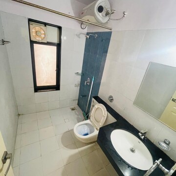 Bathroom in 3.5 BHK Apartment at Vascon Willows, Dasar – for Rent