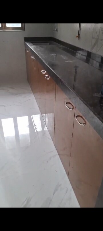 Furnished Amenities in 2 BHK Apartment at Anant Tara, Kandivali West – for Rent